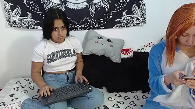 TwixCouple – webcam model profile photo Image 4