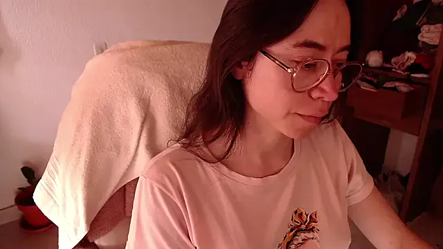 NANA_7 – webcam model profile photo Image 9