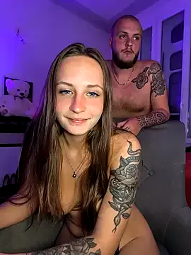 emma4xxx Image 3