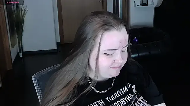 841_yayoi – webcam model profile photo Image 15