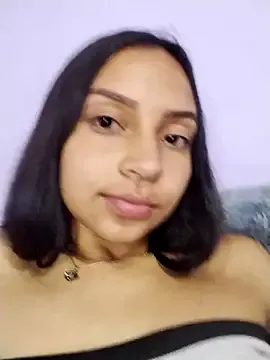 emma_ambar – webcam model profile photo