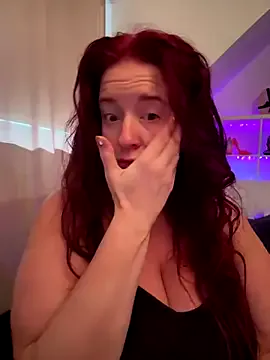 Mia--meow – webcam model profile photo Image 11