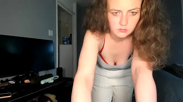 ENGLISHEMILY_69 Image 6