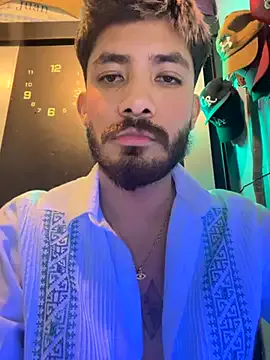  – webcam model profile photo Image 2