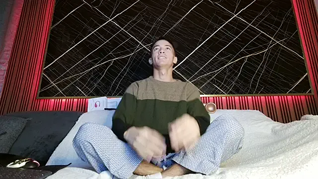 Nonchan_ – webcam model profile photo Image 4