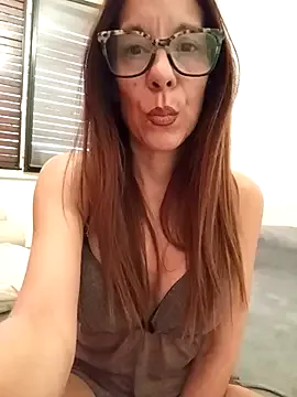 Nonchan_ – webcam model profile photo Image 5