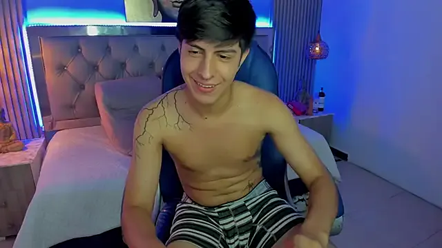 hina_porn – webcam model profile photo Image 18