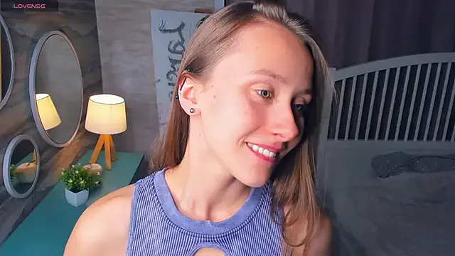 Nonchan_ – webcam model profile photo Image 11