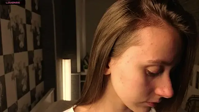 Nonchan_ – webcam model profile photo Image 16