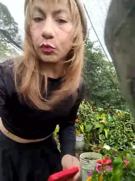  – webcam model profile photo Image 14