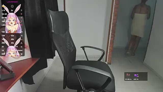 SophieVJ – webcam model profile photo Image 10