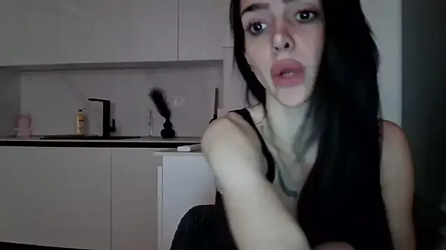 exotic_brunettee Image 3