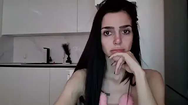 exotic_brunettee Image 7