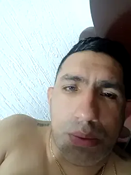  – webcam model profile photo Image 5