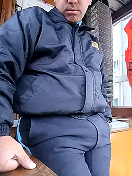  – webcam model profile photo Image 7