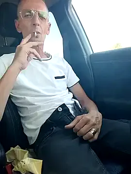 hana-08787- – webcam model profile photo Image 15