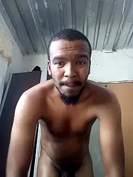 tommyjoyer – webcam model profile photo Image 2