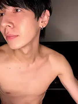  – webcam model profile photo Image 19