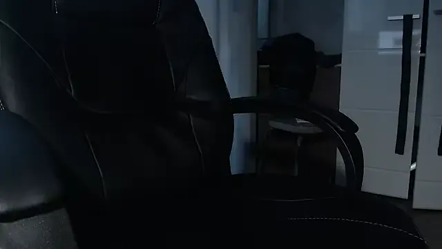 Ex_Mairu01 – webcam model profile photo Image 6