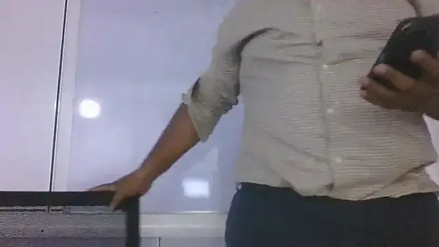 Queen_sofiyaa – webcam model profile photo Image 12