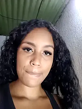 maataaan – webcam model profile photo Image 11