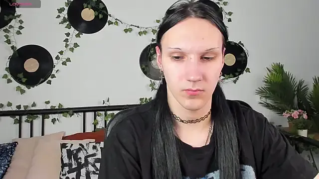 FillDammon – webcam model profile photo