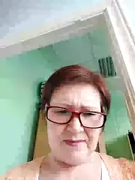  – webcam model profile photo Image 2