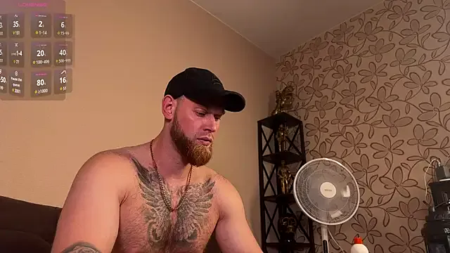 Megu_Melon – webcam model profile photo Image 2