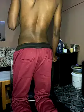  – webcam model profile photo Image 5
