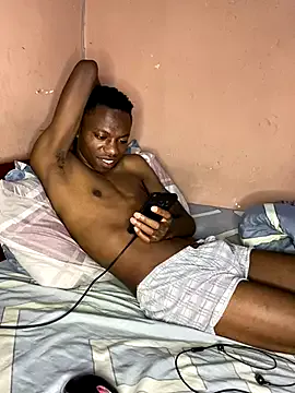  – webcam model profile photo Image 6