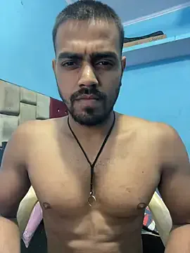 roouse – webcam model profile photo Image 3