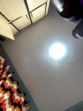 ManaMi-maru – webcam model profile photo Image 11