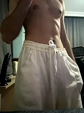  – webcam model profile photo Image 8