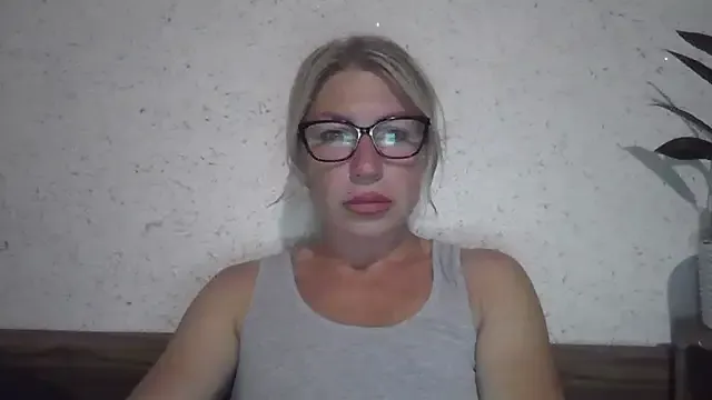 dirtypub – webcam model profile photo Image 13