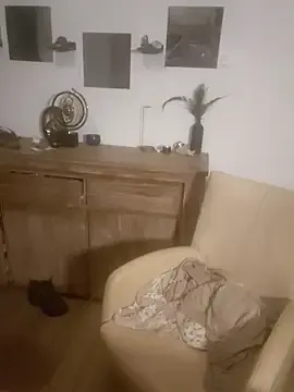 Nonchan_ – webcam model profile photo Image 10