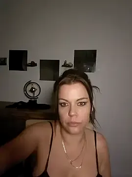 Nonchan_ – webcam model profile photo Image 13