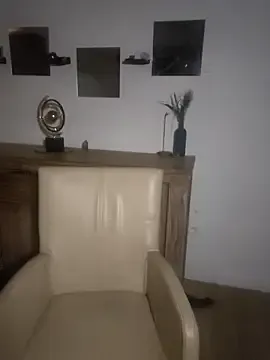 Nonchan_ – webcam model profile photo Image 18