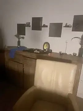 Nonchan_ – webcam model profile photo Image 6