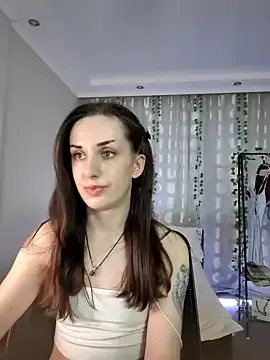  – webcam model profile photo Image 16