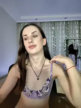  – webcam model profile photo Image 18