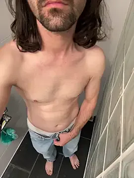 Frankieyyy1 – webcam model profile photo