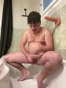 – webcam model profile photo Image 16