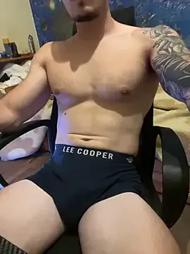 RYUTA_9911 – webcam model profile photo Image 2