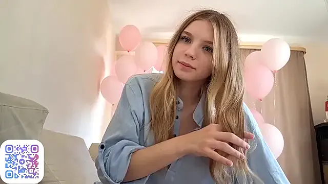 roouse – webcam model profile photo Image 15