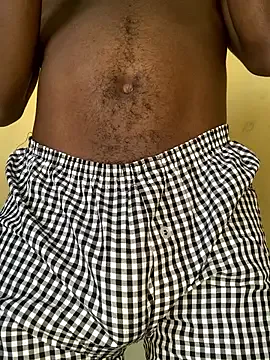  – webcam model profile photo Image 3