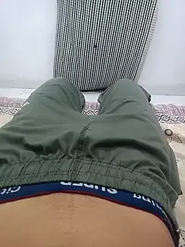 aokunvvv – webcam model profile photo Image 4