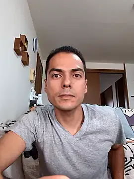 idwenwen666 – webcam model profile photo Image 18