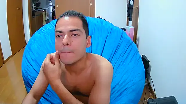 idwenwen666 – webcam model profile photo Image 5