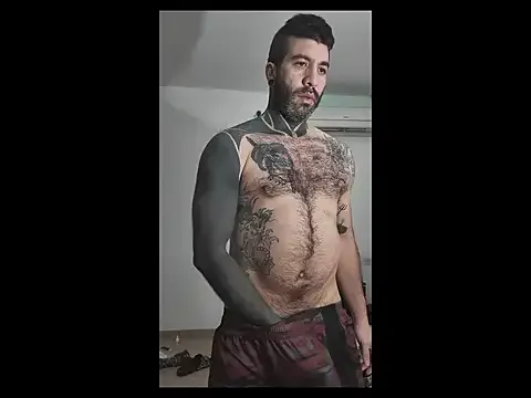  – webcam model profile photo Image 14