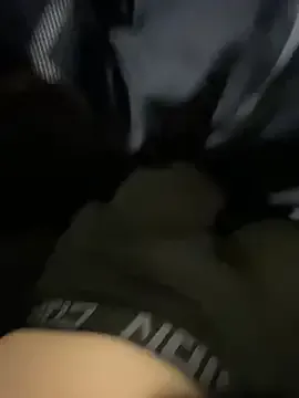 roouse – webcam model profile photo Image 3